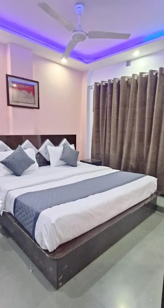 Shri Murari Relax Inn Pg Varanasi 0*,