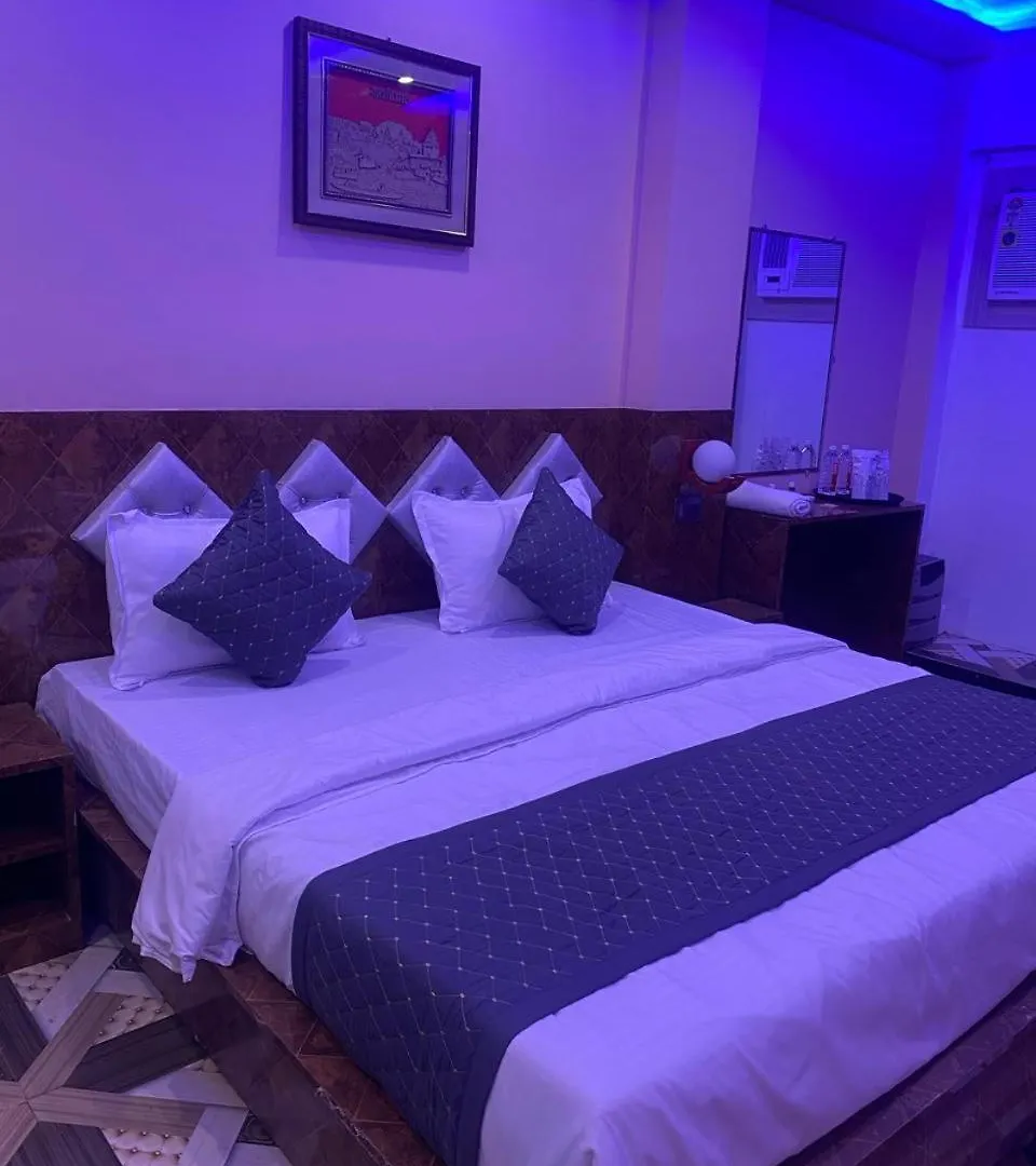 Shri Murari Relax Inn Pg Varanasi